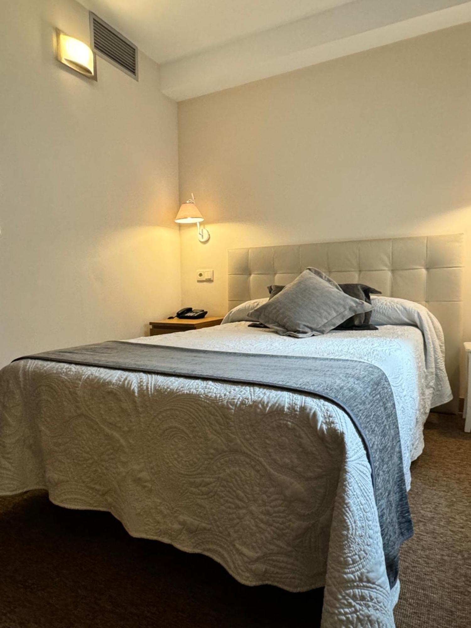 מלון סנטיאגו דה קומפוסטלה Nest Style Santiago מראה חיצוני תמונה