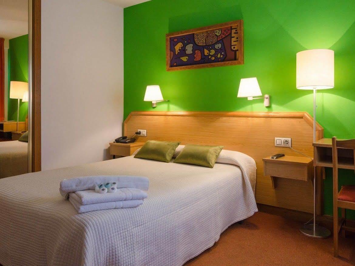 מלון סנטיאגו דה קומפוסטלה Nest Style Santiago מראה חיצוני תמונה
